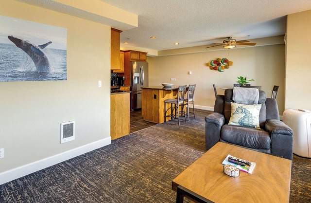 Rockaway Beach Vacation Rental Near Beach Access!