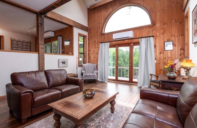 Romantic Retreat - Minutes from Stratton