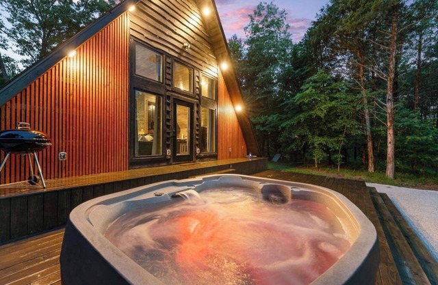 Romantic Sunsets Views Couples A Frame & Hot Tub
