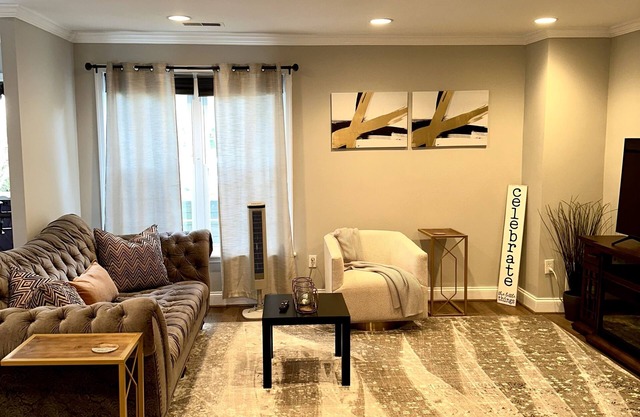 Romantic Two Bedroom Condo