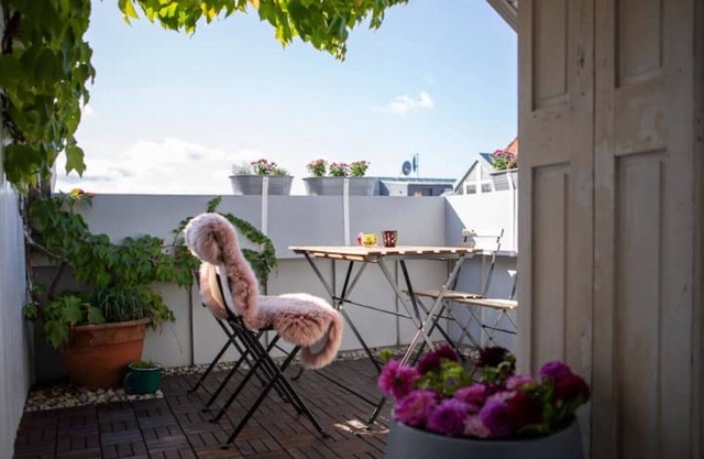 Rooftop Arts & Crafts Apartment with 3 Terraces in Augsburg City