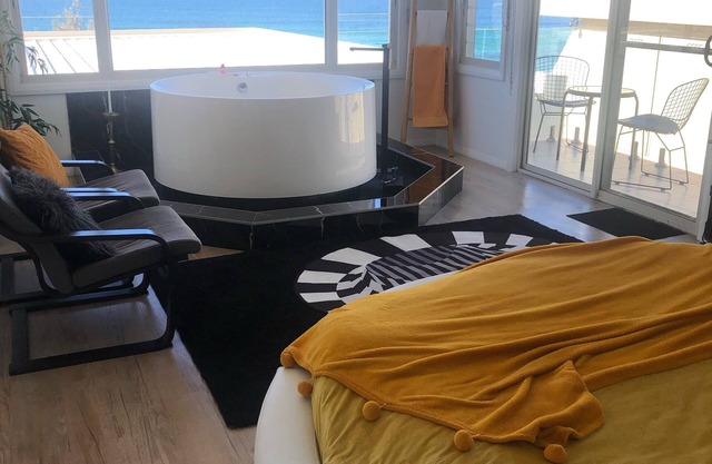 Rooftop SPA Romance at Wavewatch: Seas the Moment!
