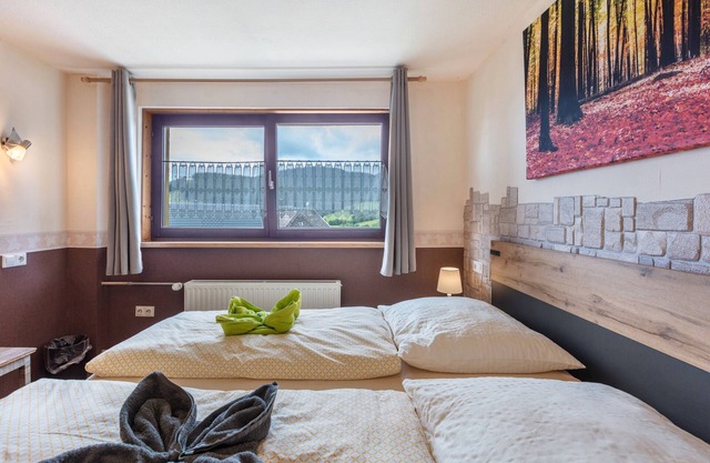 Room 'Doppelzimmer 1' with Mountain View, Shared Terrace and Wi-Fi