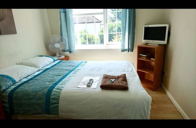Room-double With Shared Bathroom Sleeps