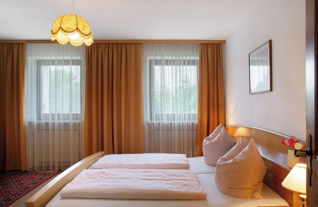 Room 'Landhaus Strell - Zimmer 2' with Shared Terrace, Shared Garden and Wi-Fi