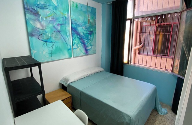 Room near the beach in Barcelona