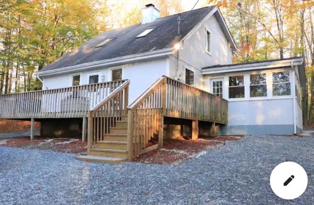 Rosie’s Cabin