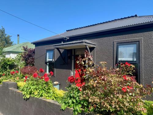 Roslyn Business Studio - 2 bedroom