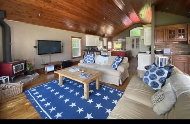 Rosseau Lake Retreat