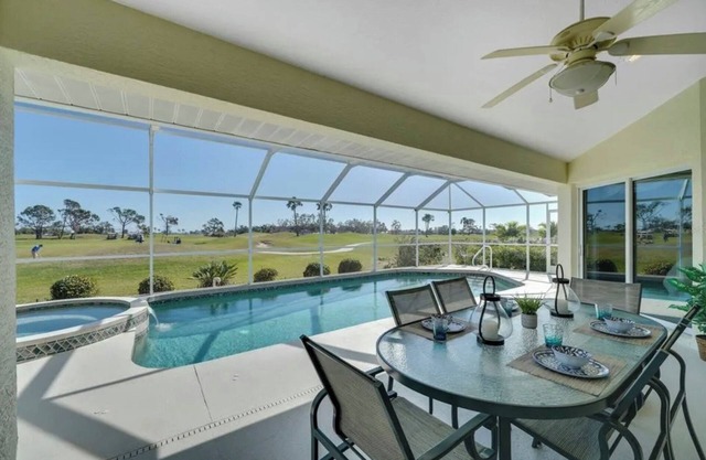 Rotonda Palms - Amazing, Golf course, Pool, Spa, Convenient to everything!