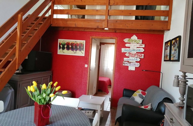 Royan: comfortable HOUSE 700 m from Royan beach/private parking