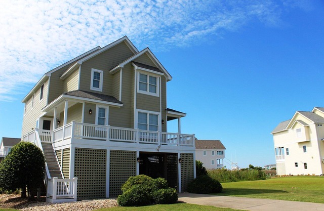 Rudder Village 14 - Gorgeous Canal-Front Home in Pirate's Cove