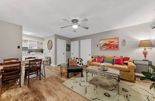 Run for the Roses- timeless tradition of the Kentucky Derby