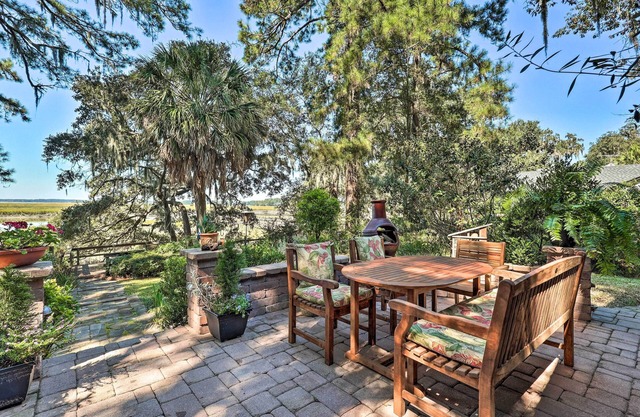 Rustic Beaufort Home w/Stunning Marsh Views!