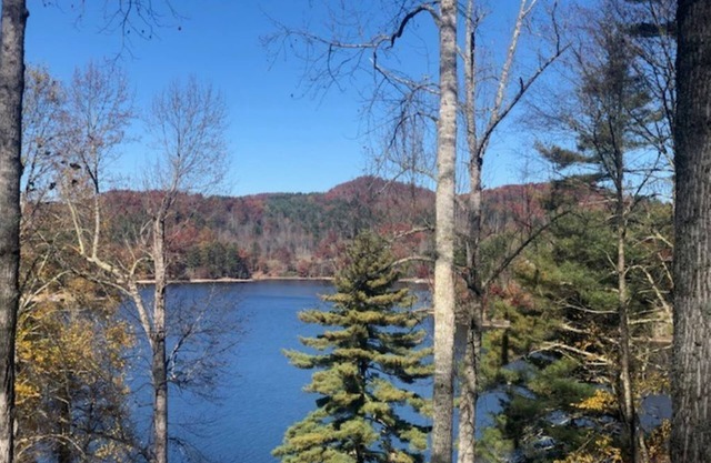 Rustic Modern Mountain Retreat w/Awesome Lake Glenville view