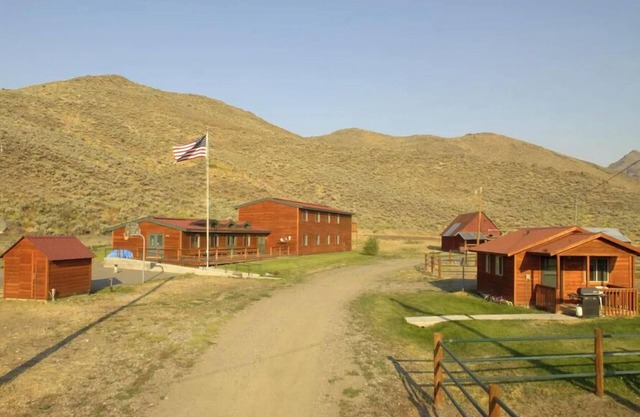 Rustic Ranch & Retreat property near Sun Valley. Perfect for large groups, fishing and hunting parties. Bring your toys! Close to Little Wood Reservoir, Craters of the Moon and Silver Creek Preserve.