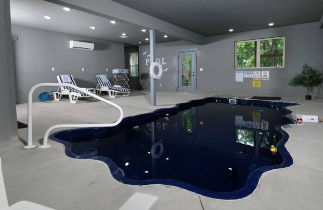 Rustic Waters - NEW! Theater room - Private indoor pool