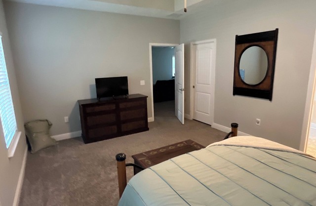 RV Ready! 3BR/2BA Home Near Navarre and Destin!