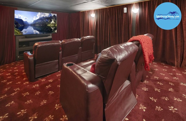 Sagamore Golf House|Wine Cellar|Movie Theater|15 beds|Hot Tub|Pet Friendly|