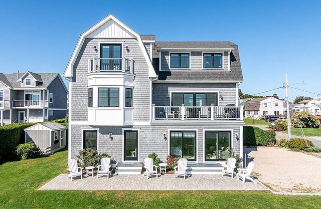 Sage Escape | 7BD/4.5BA
