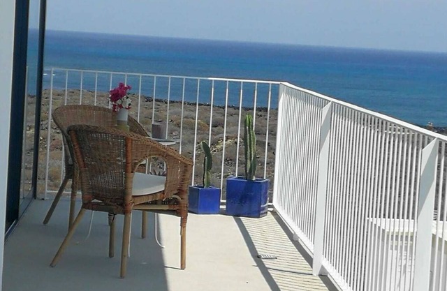 Salema House Between sea and volcano