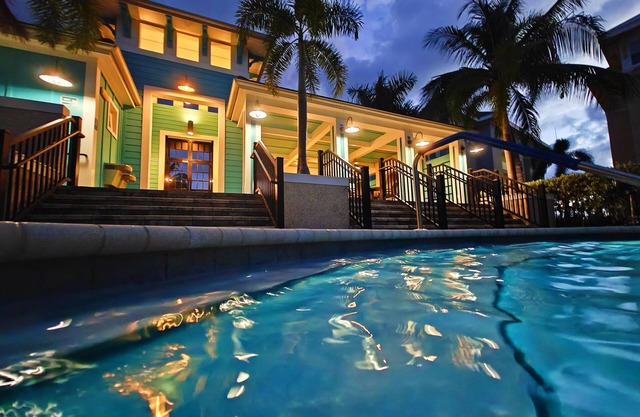 Salty Anchor by Coastal Chic Vacations