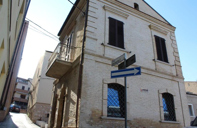 San Vitale Home