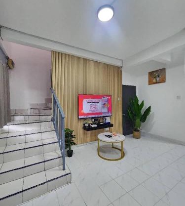 Sandakan Corner Terrace House