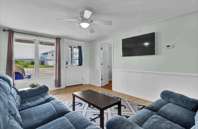 Sandy Toes & Ocean Views – Ground-Floor Gem