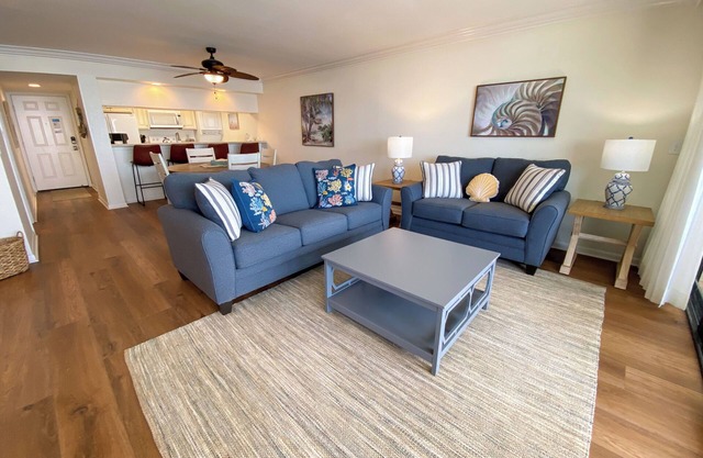 Sanibel Harbour Resort - 314: Stylish condo steps away from private beach.
