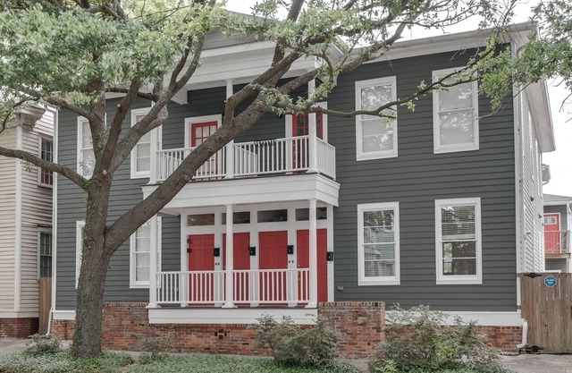 Savannah Historic District - Affordable & Spacious near Forsyth Park