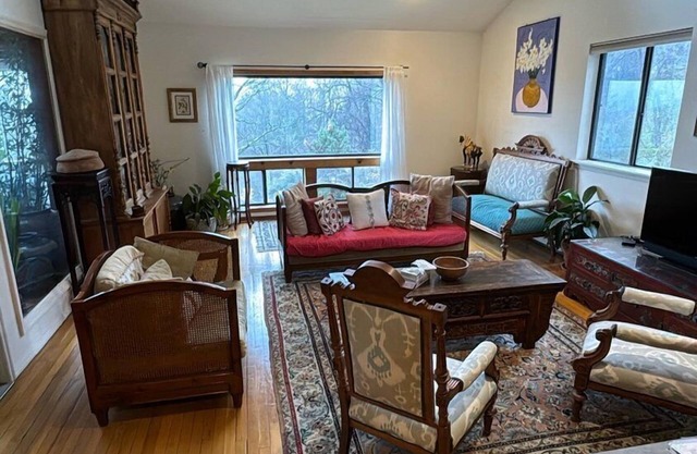 Scenic & Serene: 3BR/3BA w Panoramic Hudson Views!