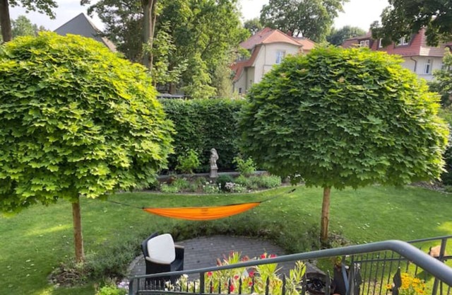 Schöne Wohnung im Grünen Nahe Berlin in Einer Altbauvilla
