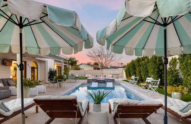 Scottsdale's Best Bach Pad - Pool, Spa, Hammock, fire pit, Putting green