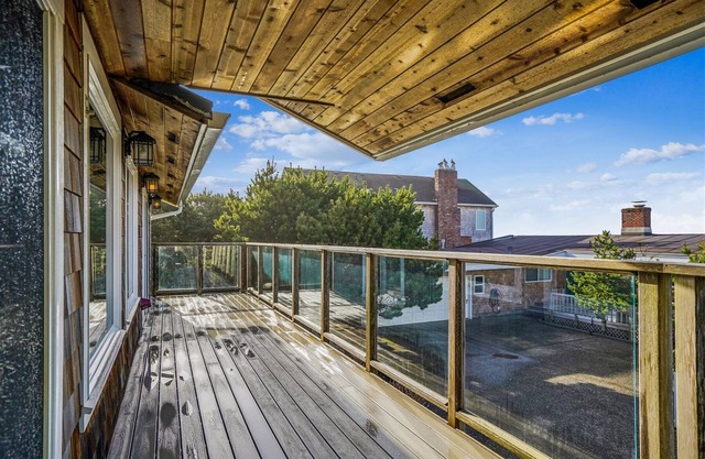 Sea Dreams - New Listing! Beachcomber Vacation Homes