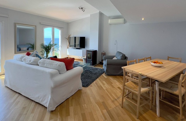 Sea Front Apartment Estoril Coast