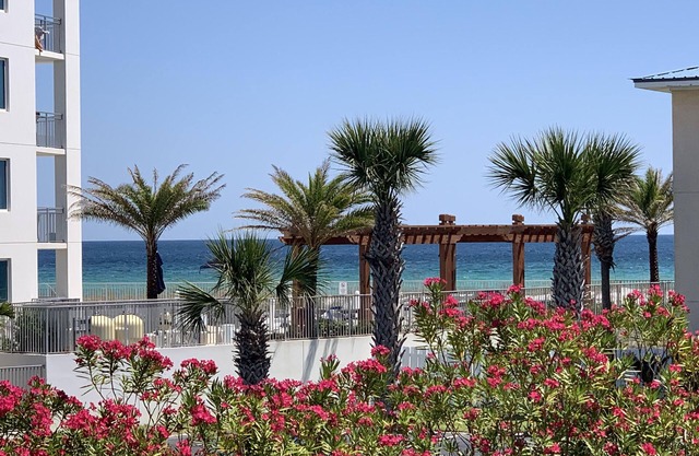 Sea Shell at Sunset Cottages on Okaloosa Island - Fall & Winter Nights Available