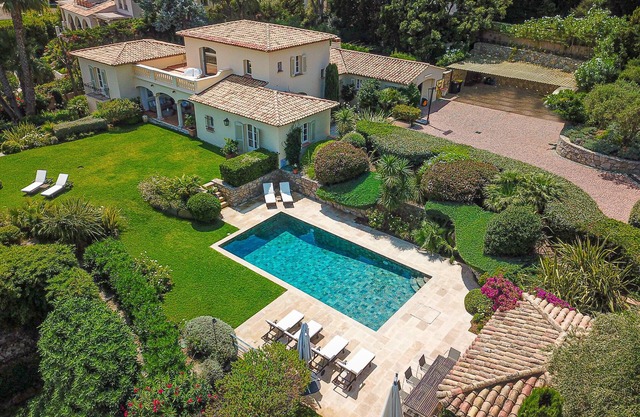 Sea view 7 rooms Saint-Tropez