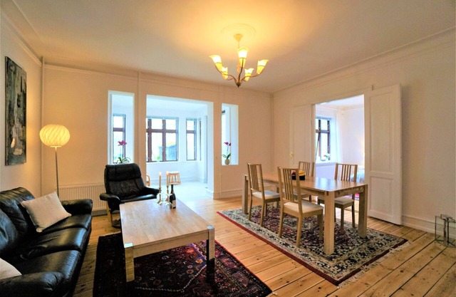 Sea View apartment in the heart of Stege