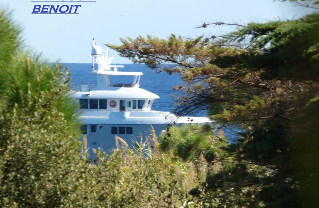 SEA VIEW campsite KON TIKI Beach PAMPELONNE - gulf SAINT TROPEZ Mobil home MOOREA