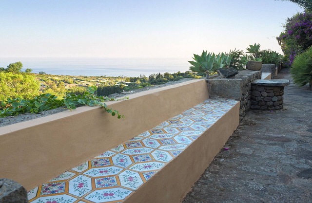 [Sea View + Nature + Barbecue] "Clear Sky Dammuso"