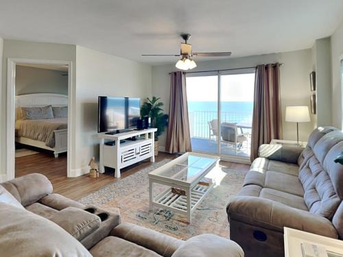Sea Winds 501 - Corner Breeze