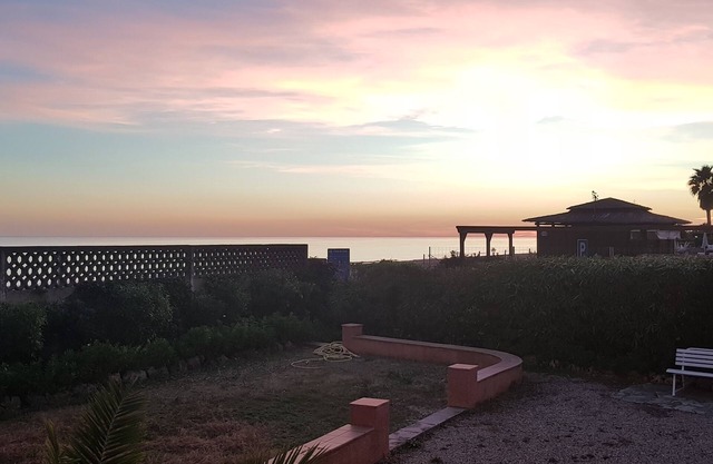 Seafront 20 min from Barcelona