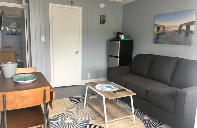 Seagrass Inn