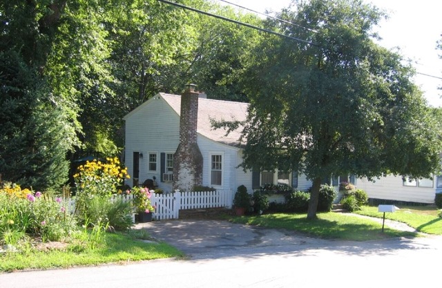 Seaside Cape In Quiet Beach Community - Summer Rental Lord’s Point