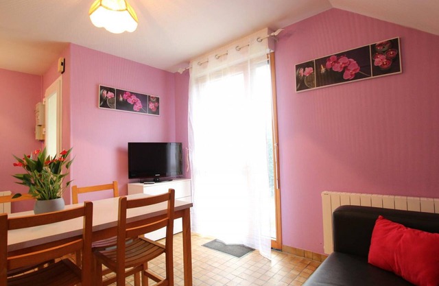 Seaside semi-detached house, 2 bedrooms, pets allowed, with internet