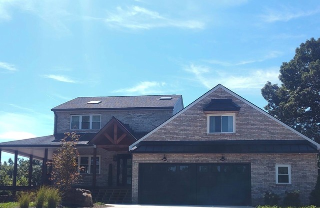 Secluded Hilltop Luxury Retreat-Bourbon Trail-Taylorsville Lake-Pool & Hot Tub