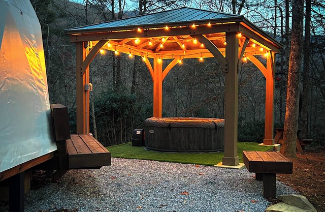 Secluded Mountain View Glamping Dome Chimney Rock/Lake Lure