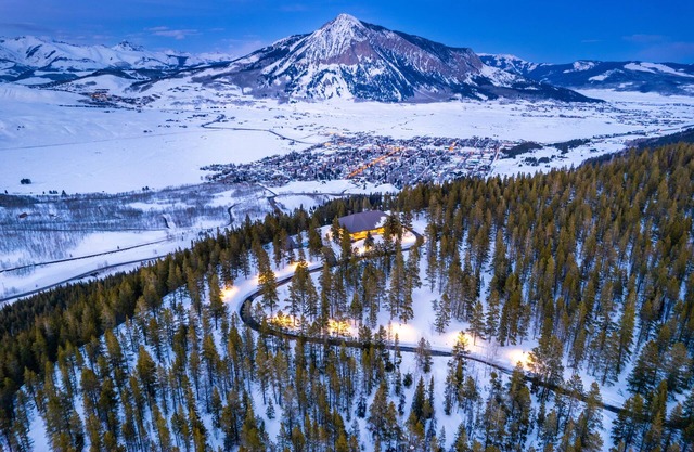 Secluded Mountain Luxury Above Crested Butte - Breathtaking Views & Family Fun