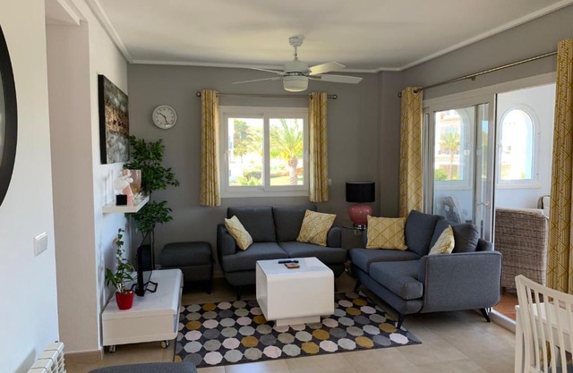 Second Floor With Mountain Views 60 2b